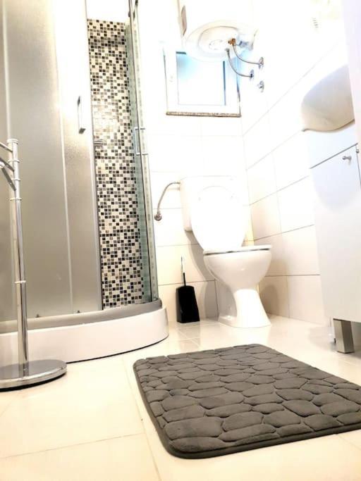 Studio Apartman Barbeta Grebastica Luaran gambar